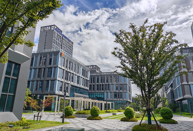 万州工业地产投资新蓝海——新能源产业园区崛起